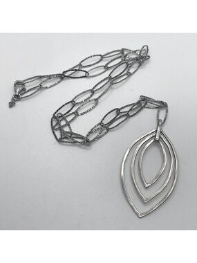 Silpada Sterling Triple Marquise Hammered Long Necklace N2111 / 24” + 3” Drop